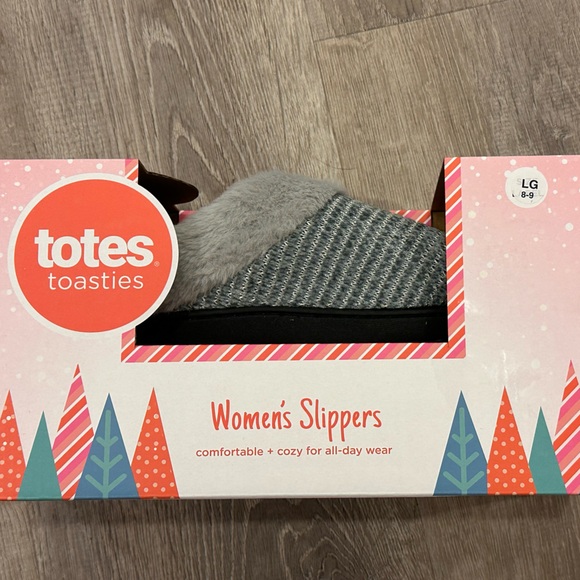 Totes Gray Women's Slippers - Picture 1 of 5